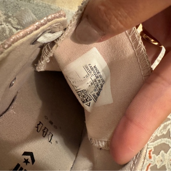 All star Converse women size US 7 - Picture 4 of 9